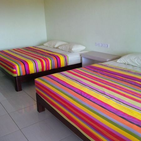 Holiday Beach Inn Pangandaran Exteriér fotografie
